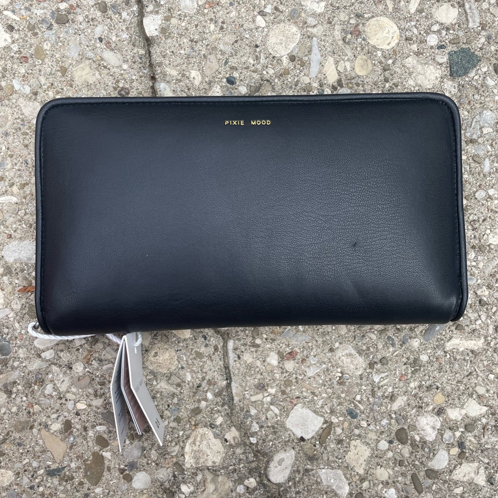 Pixie Mood Black Zipper Wallet